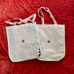 Lululemon set of two large shopping bags brand new